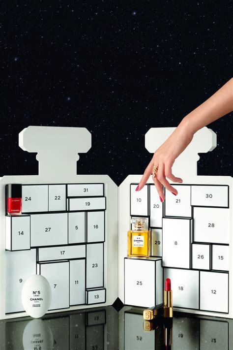 See What's Inside Chanel's 5 No.5 Advent Calendar